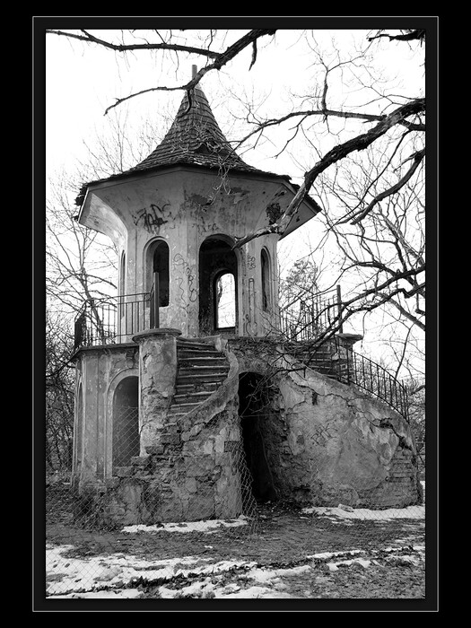 Čínský pavilonek 04
Keywords: Cibulka