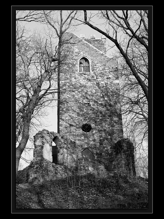 Rozhledna
Keywords: Cibulka;rozhledna